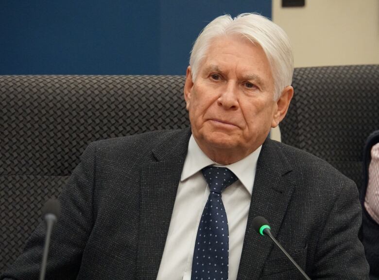 The City of Thunder Bay's mayor, Ken Boshcoff, listens to a deputation during the citys public pre-budget deputation meeting on Thursday night.