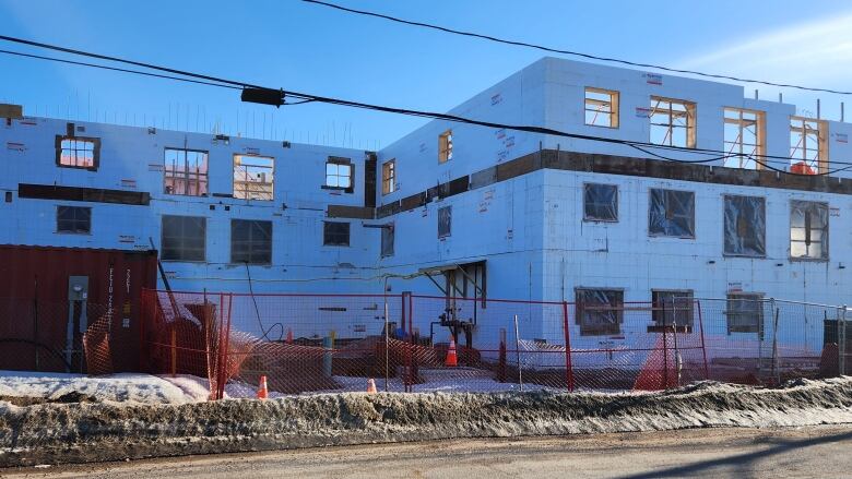 branch building in construction